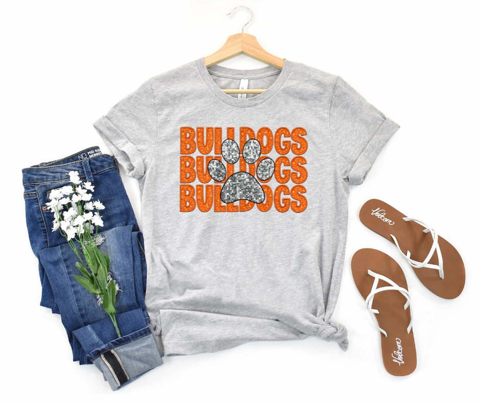 Bulldog Paw