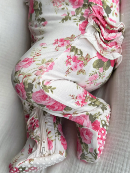 2-Way Zip Ruffle Footie, Country Daydream