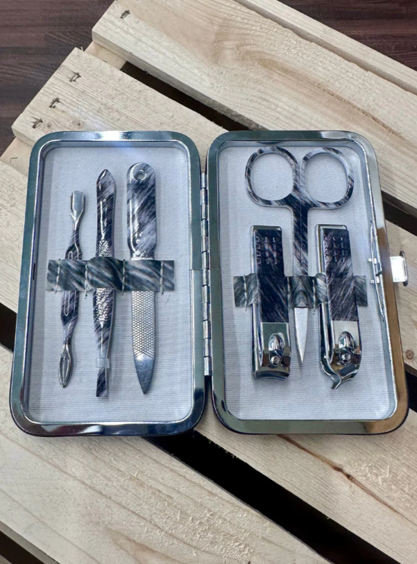 On The Range Manicure Set