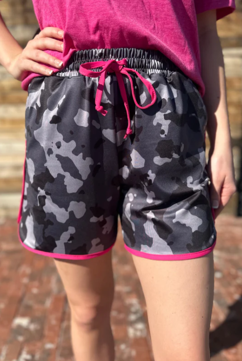 In Plain Sight Shorts Long