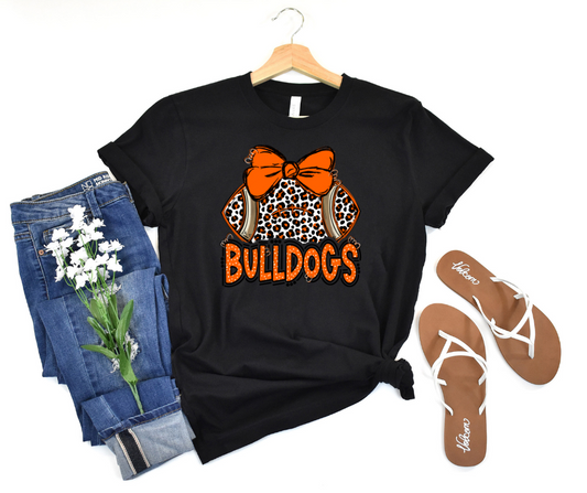 Bulldogs Bow with Football