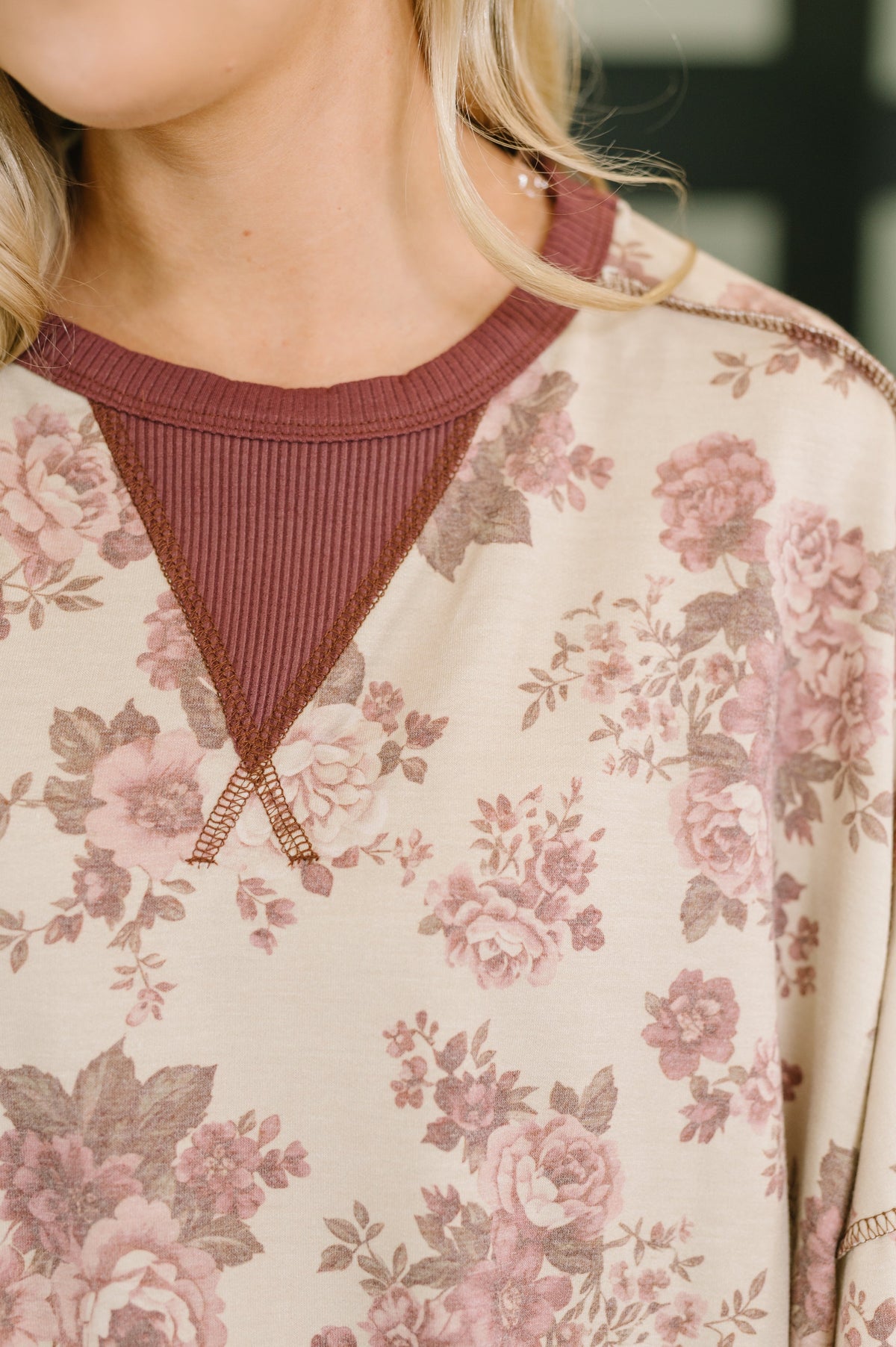 Come Out to Play Contrast Casual Pullover
