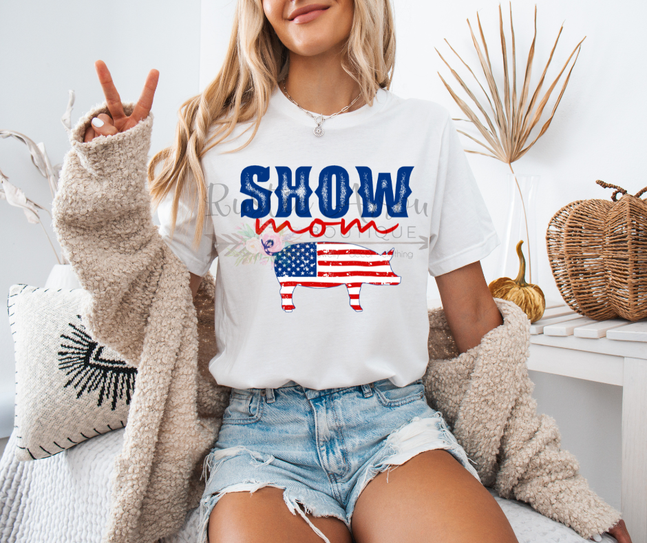 Show Mom Swine American Flag