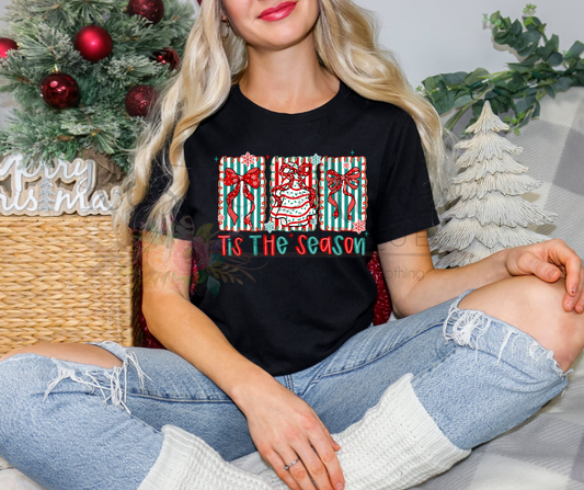 Tis the Season Christmas Tree Cakes