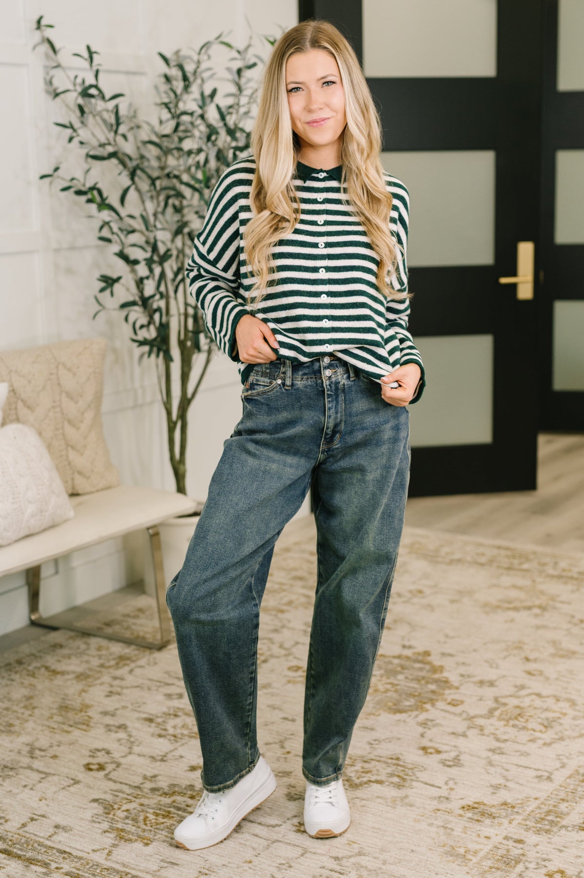 Won't Be Long Collared Sweater Button Down in in Hunter Green