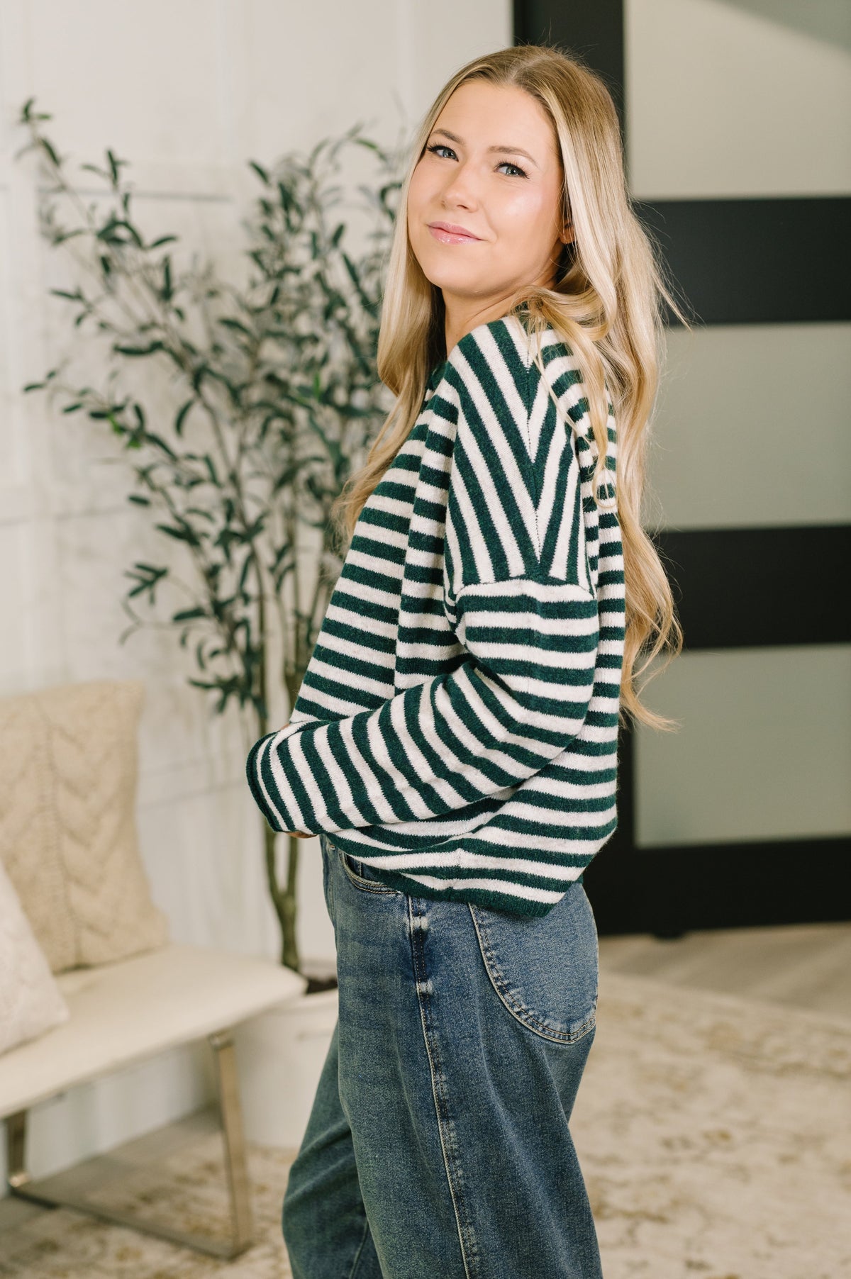Won't Be Long Collared Sweater Button Down in in Hunter Green