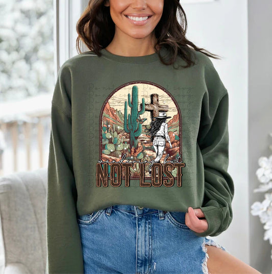 Wondering but not lost (western scene with cross)-Sweatshirt